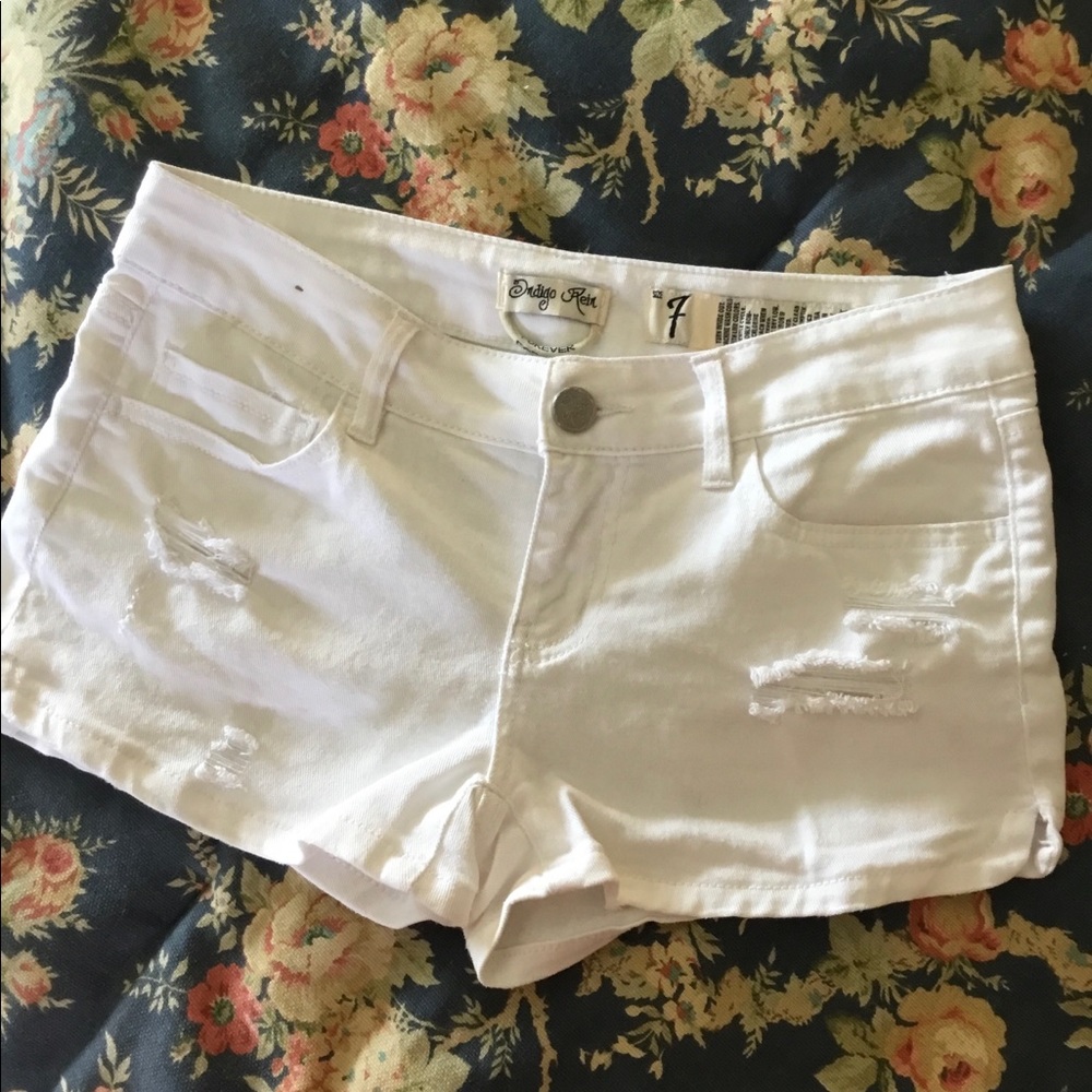 Indigo Rein White Distressed Jean Shorts Size 7